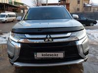 Mitsubishi Outlander 2015 года за 10 000 000 тг. в Астана