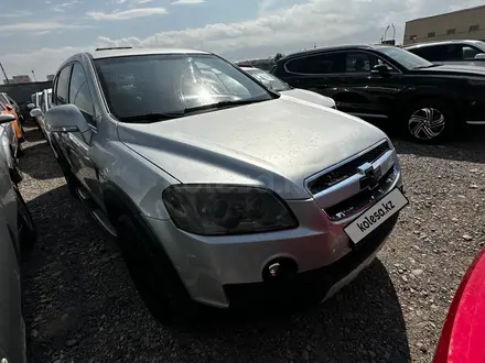 Chevrolet Captiva 2007 года за 3 672 000 тг. в Алматы – фото 3