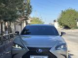 Lexus ES 300h 2019 годаүшін20 000 000 тг. в Шымкент – фото 3