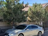 Lexus ES 300h 2019 годаүшін20 000 000 тг. в Шымкент