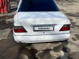 Mercedes-Benz E 300 1994 года за 1 600 000 тг. в Алматы – фото 3