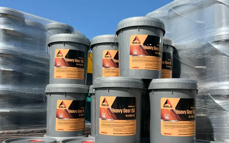 Масло трансмиссионное SDLG GL-5 80W90 за 37 500 тг. в Алматы