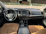 Toyota Highlander 2016 годаүшін12 500 000 тг. в Актау – фото 3