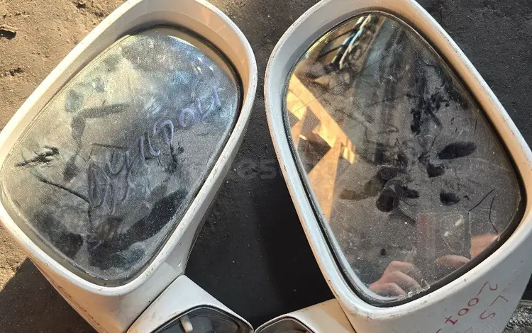 Зеркало на ls460 за 5 000 тг. в Алматы