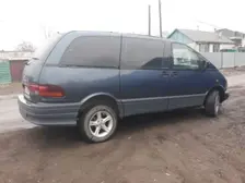 Toyota Previa, 1993