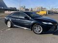 Toyota Camry 2019 года за 14 500 000 тг. в Астана – фото 4