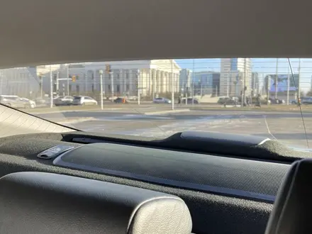 Toyota Camry 2019 года за 14 500 000 тг. в Астана – фото 49