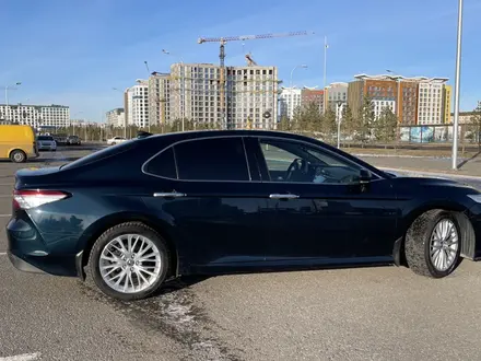 Toyota Camry 2019 года за 14 500 000 тг. в Астана – фото 6