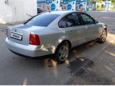 Volkswagen Passat 2001 года за 1 900 000 тг. в Тараз – фото 3