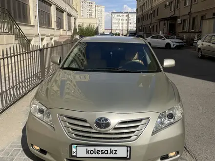 Toyota Camry 2006 года за 5 000 000 тг. в Актобе – фото 2