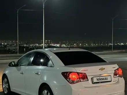 Chevrolet Cruze 2013 года за 4 400 000 тг. в Караганда – фото 5