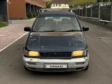 Mitsubishi Chariot 1994 года за 550 000 тг. в Алматы