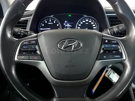 Hyundai Elantra 2018 года за 8 190 000 тг. в Шымкент – фото 29