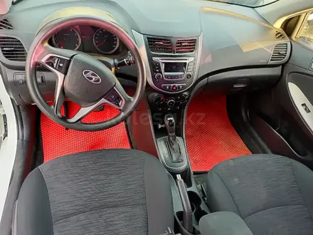 Hyundai Accent 2014 года за 3 241 875 тг. в Актобе – фото 8