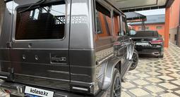 Mercedes-Benz G 55 AMG 1993 года за 8 000 000 тг. в Алматы – фото 3