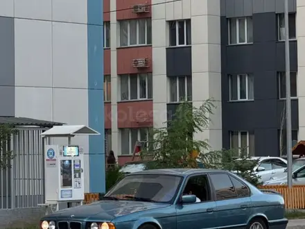 BMW 525 1994 года за 2 550 000 тг. в Алматы – фото 3