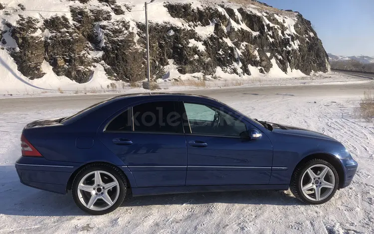 Mercedes-Benz C 320 2001 годаүшін3 750 000 тг. в Усть-Каменогорск