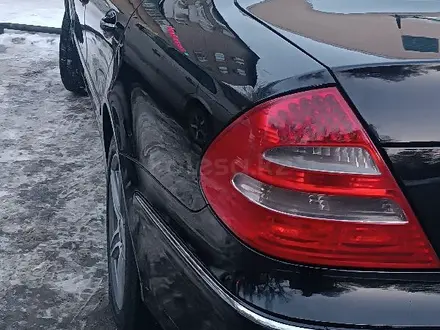 Mercedes-Benz E 240 2003 года за 4 900 000 тг. в Талдыкорган – фото 4