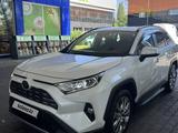 Toyota RAV4 2021 годаүшін16 500 000 тг. в Алматы – фото 2