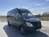 Mercedes-Benz Sprinter 2008 года за 10 500 000 тг. в Караганда – фото 2