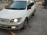 Toyota Ipsum 1997 года за 3 200 000 тг. в Есик
