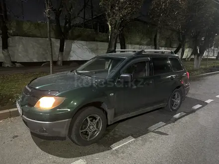 Mitsubishi Outlander 2003 года за 2 100 000 тг. в Алматы