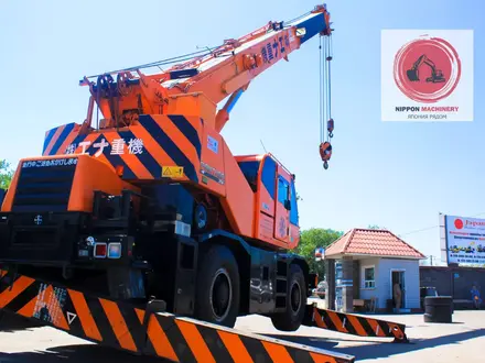 Kobelco  KOBELCO 25 тонн RK250-6 2014 года за 63 000 000 тг. в Алматы