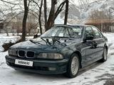 BMW 528 1997 года за 2 900 000 тг. в Алматы