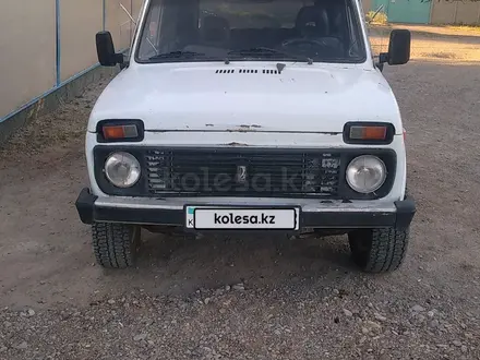 ВАЗ (Lada) Lada 2121 2004 года за 800 000 тг. в Жанатас