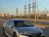 Toyota Camry 2023 года за 14 200 000 тг. в Астана – фото 2