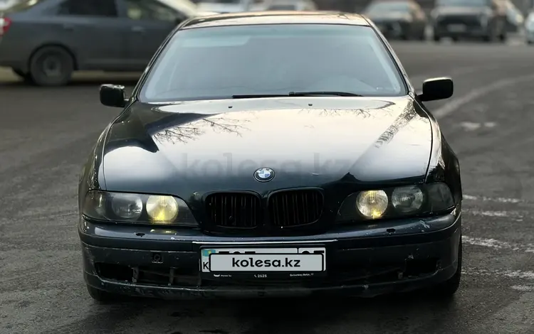 BMW 528 1997 годаfor3 500 000 тг. в Алматы