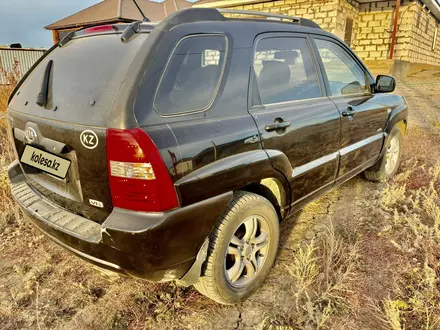 Kia Sportage 2005 года за 4 100 000 тг. в Актобе – фото 3