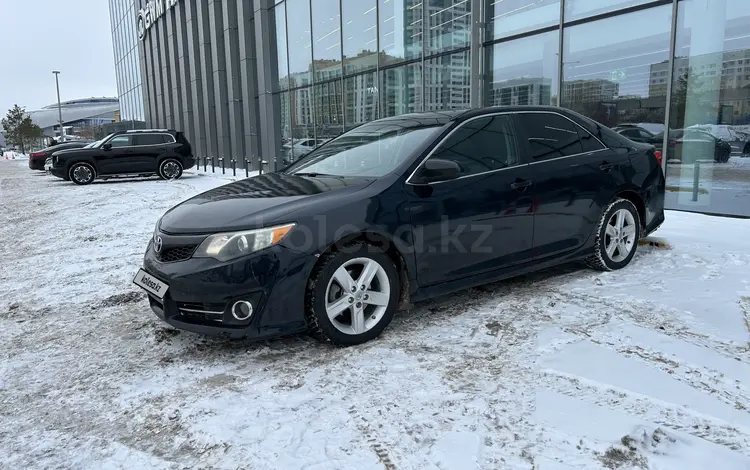 Toyota Camry 2012 года за 6 700 000 тг. в Астана