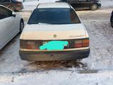 Volkswagen Passat 1991 годаfor350 000 тг. в Астана – фото 2