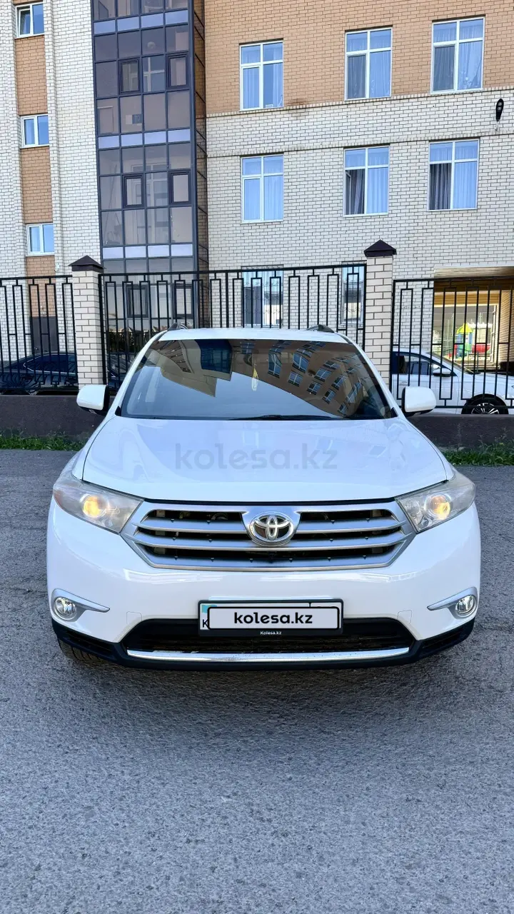 Toyota Highlander, 2013