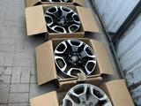 Диски ОРИГИНАЛ для TOYOTA HILUX, LAND Cruiser PRADO — 5 штук за 450 000 тг. в Алматы – фото 2