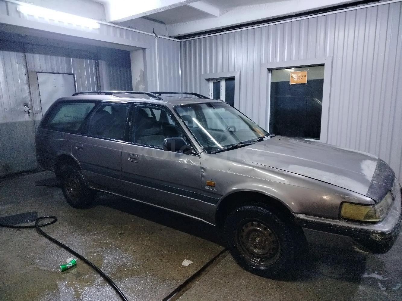 Mazda 626 1990 г.