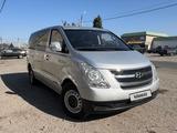 Hyundai Starex 2011 года за 9 400 000 тг. в Тараз – фото 2