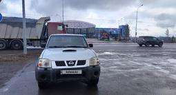 Nissan NP300 2009 года за 3 000 000 тг. в Караганда – фото 2