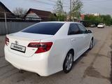 Toyota Camry 2014 годаүшін8 800 000 тг. в Алматы – фото 4