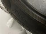Комплект шин R19 245/40 передние, 275/35 задние Pirelli за 150 000 тг. в Астана – фото 4