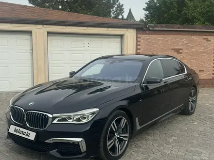 BMW 740 2017 года за 29 500 000 тг. в Шымкент – фото 36