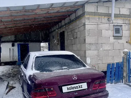 Mercedes-Benz E 230 1996 года за 2 850 000 тг. в Алматы – фото 3