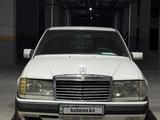 Mercedes-Benz E 260 1988 года за 1 200 000 тг. в Алматы