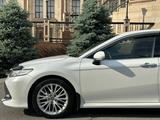 Toyota Camry 2020 годаүшін15 600 000 тг. в Шымкент – фото 4