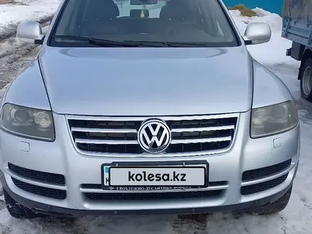 Volkswagen Touareg 2006 года за 6 500 000 тг. в Усть-Каменогорск
