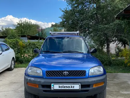 Toyota RAV4 1996 года за 3 300 000 тг. в Алматы – фото 2