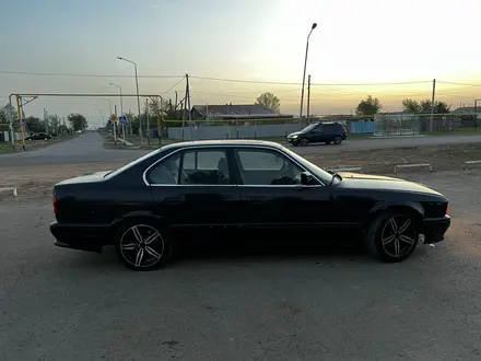 BMW 520 1992 года за 1 350 000 тг. в Уральск – фото 4