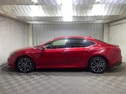 Toyota Camry Luxe 2024 года за 19 700 000 тг. в Алматы – фото 3