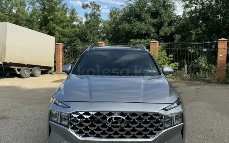 Hyundai Santa Fe 2022 года за 16 000 000 тг. в Актобе